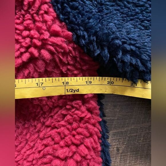 TOMMY HILFIGER Women's Sherpa Jacket Color block logo full-zip teddy bear XS EUC - Picture 10 of 16